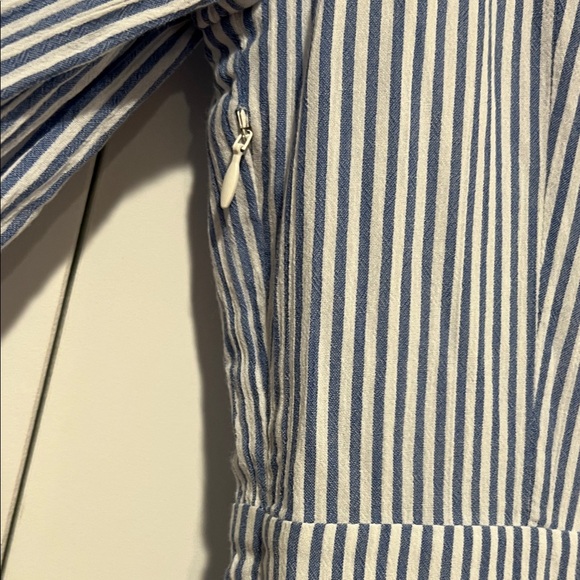 Boden Blue Striped Marla Dress with Floral Embroidery on sleeves and bodice 6R - Picture 7 of 9